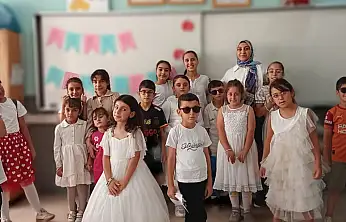 TÜGVA'nın Ağrı'daki yaz okullarında öğrenciler için veda zamanı