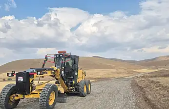 Tutak'ın köylerinde yollar artık daha konforlu olacak