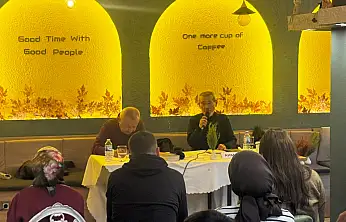 Usta yazarlar Doğubayazıt'ta okurlarıyla buluştu