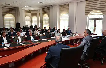 Vali Bozkurt, İl Genel Meclisi'nde yatırımları değerlendirdi