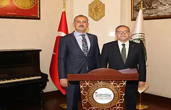 Vali Bozkurt Kars'ta temaslarda bulundu
