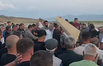 Yaylada öldürülen Ağit Bozman gözyaşları arasında son yolculuğuna uğurlandı