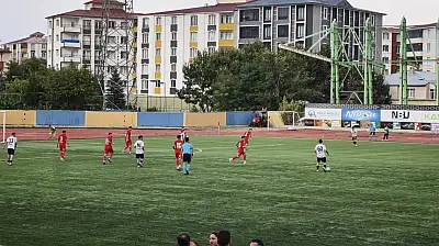 Ağrı 1970 Spor evinde fırsatları değerlendiremedi