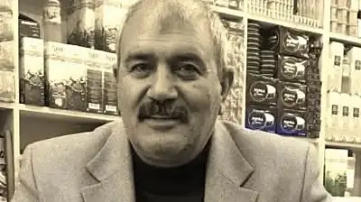 Ağrı'da 20 yaşındaki Emine Tayhan namaz kılarlen kalp krizi geçirdi