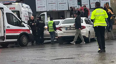 Ağrı'da köprü çıkışında feci kaza! 3 yaralı