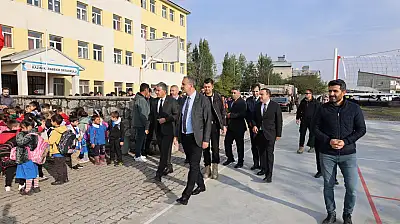 Ağrı'da iki okulda verilen sözler tutuldu: İki okulun çehresi değişti