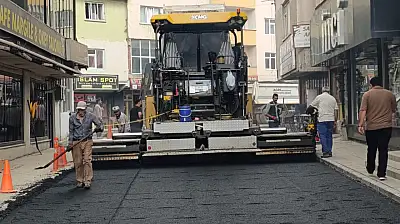Ağrı'da İş Merkezi çevresi yenilendi! Trafik tek yöne alındı