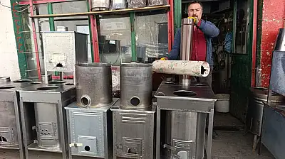 Ağrı'da soğuklar soba satışlarını artırdı! Fiyatlar 12 bin liraya kadar çıktı