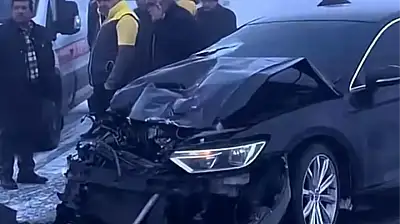 Ağrı'da yoğun sis faciası: Patnos - Erciş yolunda can pazarı yaşandı!