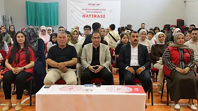 Ağrı Gençlik Merkezi'nde manevi eğitim meyvesini verdi