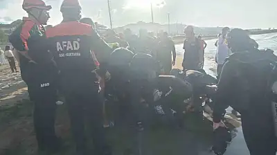 Ağrılı genç Giresun'da denizde can verdi