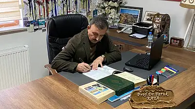 AİÇÜ'lü profesörden çarpıcı analiz: Dağların sırrı Kur'an'da asırlar önce anlatıldı