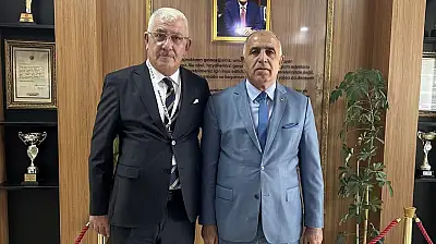 ATSO'da sandık heyecanı başladı! Mavi ve beyaz pusula yarışıyor