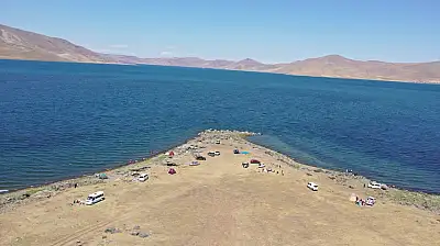 Balık Gölü yaz sıcağında serinliğin adresi oldu