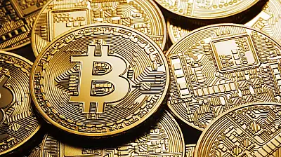 Bitcoin 82.5K'dan destek alır mı? HOT 0.0008'i kırar mı? (Son Dakika 24 Kasım 2025 Pazartesi)