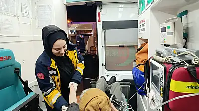 Diyadin'de kar yağışı engeline rağmen 61 yaşındaki hasta kurtarıldı