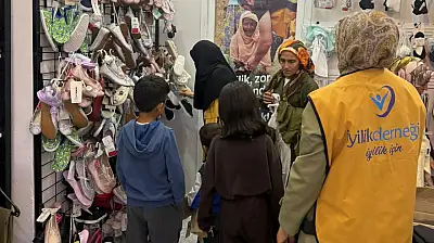 Doğubayazıt'ta ihtiyaç sahipleri ücretsiz alışveriş yapıyor