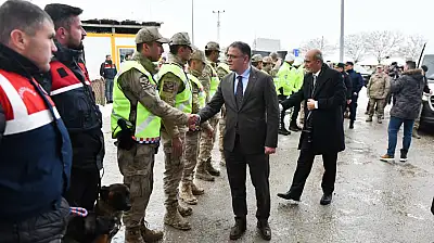 Erçek Jandarma Kontrol Noktasında Yeni Yıl Ziyareti