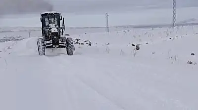 Iğdır'da Köy Yollarında Karla Mücadele Devam Ediyor