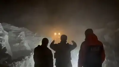 Kağızman–Ağrı yolunda ulaşım felç oldu, ekipler harekete geçti