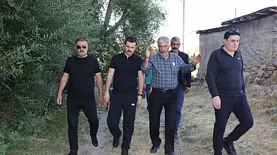 Kaymakam Coşkun ve Başkan Sayan, İsaabat Köyü'nde vatandaşları dinledi