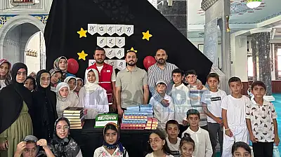 Kur'an sevgisi Ağrı Merkez Camii'ni doldurdu