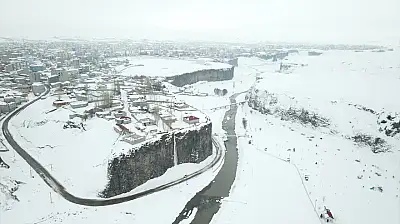 Murat Kanyonu kışın da doğaseverlerin gözdesi