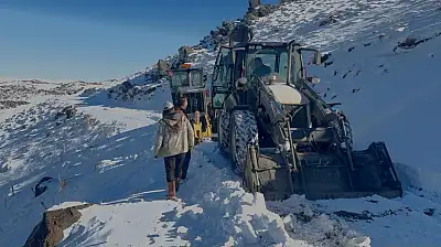 Patnos'ta kapanan su yolu açılırken facianın eşiğinden dönüldü