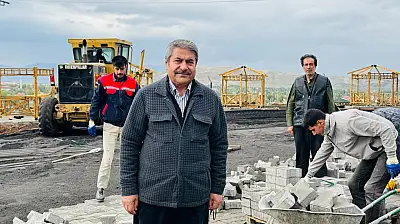 Patnos'ta Seyir Tepesi için çalışmalar sürüyor: Başkan Taşkın sahaya indi!