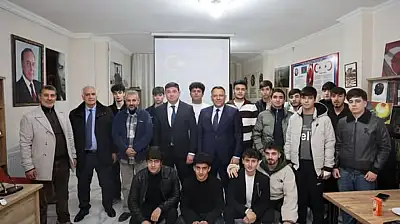 Rektör Gürel ve Başkonsolos Aliyev, Azerbaycanlı Öğrencilerle Buluştu