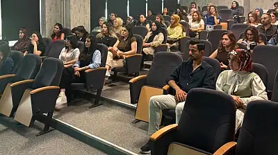 Sağlıklı nesiller için Ağrı'da yenidoğan tarama eğitimi