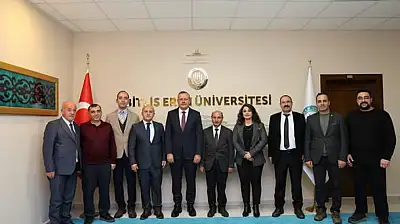 Türk Eğitim-Sen'den Rektör Elmastaş'a Ziyaret