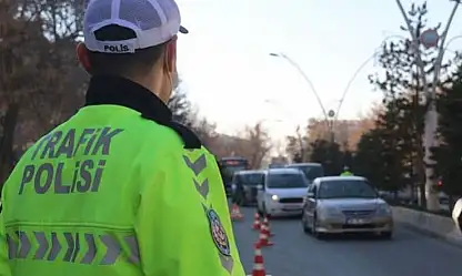 Ağrı'da sosyal medyaya yansıyan araca 346 bin 662 TL ceza