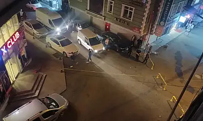 Ağrı'nın işlek bölgesindeki şüpheli çanta bomba paniğine neden oldu