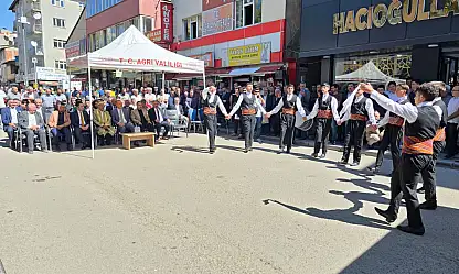 Ahilik geleneği Ağrı'da sokağa taşındı! Esnaf ve vatandaş aynı sofrada buluştu