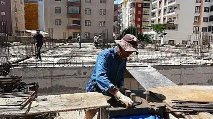 2 AY SÜRELİ 8 KİŞİ İNŞAAT USTASI ÇALIŞTIRILMASI HİZMET ALIMI