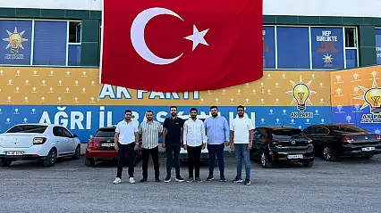 Ağrı AK Gençlik ailesi 'terörsüz Türkiye' için şanlı bayrağın altında buluştu
