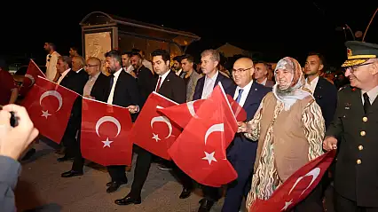 Ağrı'da 15 Temmuz ruhu kortejle yaşatıldı