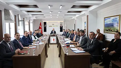 Ağrı'da eğitimden turizme kapsamlı değerlendirme toplantısı yapıldı