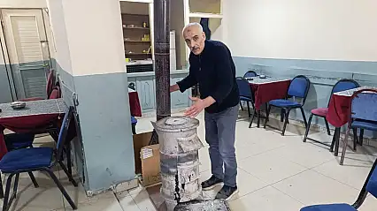 Ağrı'da sonbaharın gelişiyle bacalar tütmeye başladı