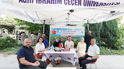 Ağrı İbrahim Çeçen Üniversitesi tercih danışma noktası aday öğrencileri ağırlıyor
