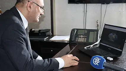 Ağrı İl Özel İdaresi Genel Sekreteri Tenekeci 'Yılın Kareleri' yarışmasında oy verdi