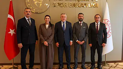 Ağrı'nın gençlik ve spor yatırımları Ankara'da masaya yatırıldı
