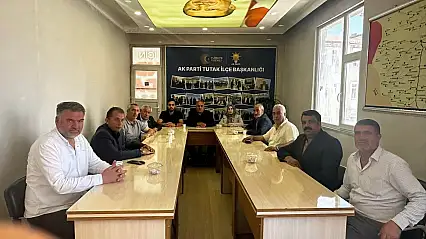 AK Parti Tutak'ta haftalık yönetim kurulu toplantısı gerçekleştirildi