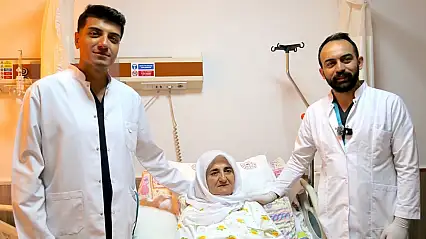 Bitlis'te 70 yaşındaki hastaya ileri kapalı yöntemle başarılı operasyon