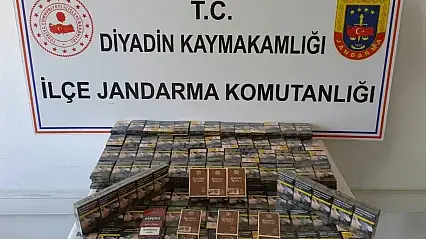 Diyadin'de çekicide kaçak sigara ele geçirildi