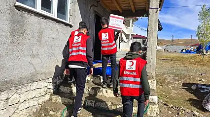 Diyadin'de Kızılay gönülleri ısıttı