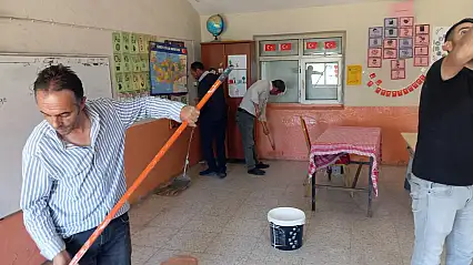 Diyadin'de okullar yeni eğitim dönemine hazırlanıyor