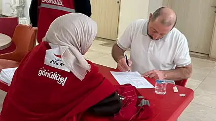 Doğubayazıt'ta üniversiteliler kan bağışı için kolları sıvadı!