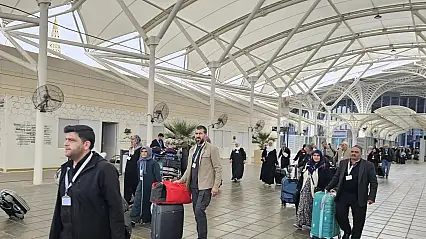 Doğubayazıt'tan yola çıkan umre kafilesi Medine'ye ulaştı